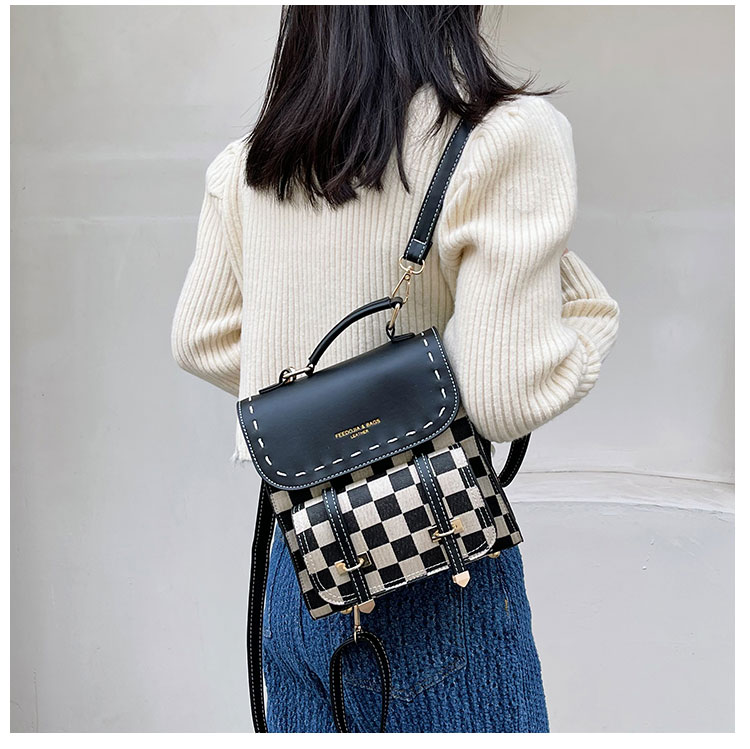 Retro Small Bag 2021 New Fashion Backpack Autumn And Winter Backpack display picture 4