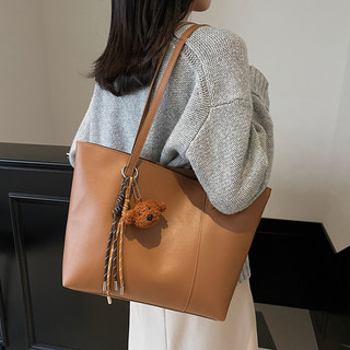 Retro Bag for Women with Large Capacity 2026 New Summer Style Simple and Versatile Shoulder Bag Casual Work and Work Clothing Tote Bag