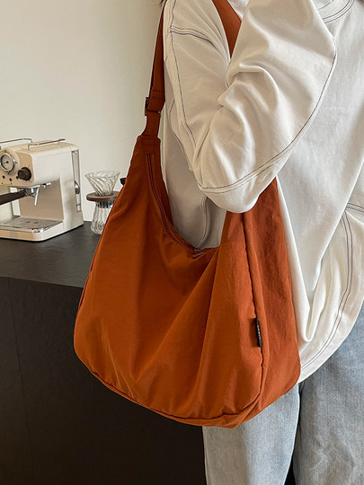 Canvas Bag Women's Tote Bag Large Capacity Autumn and Winter Can Be Worn Cross-Body 2026 New Casual Cloth Bag College Student Class Bag