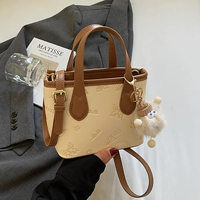 Белая подвеска