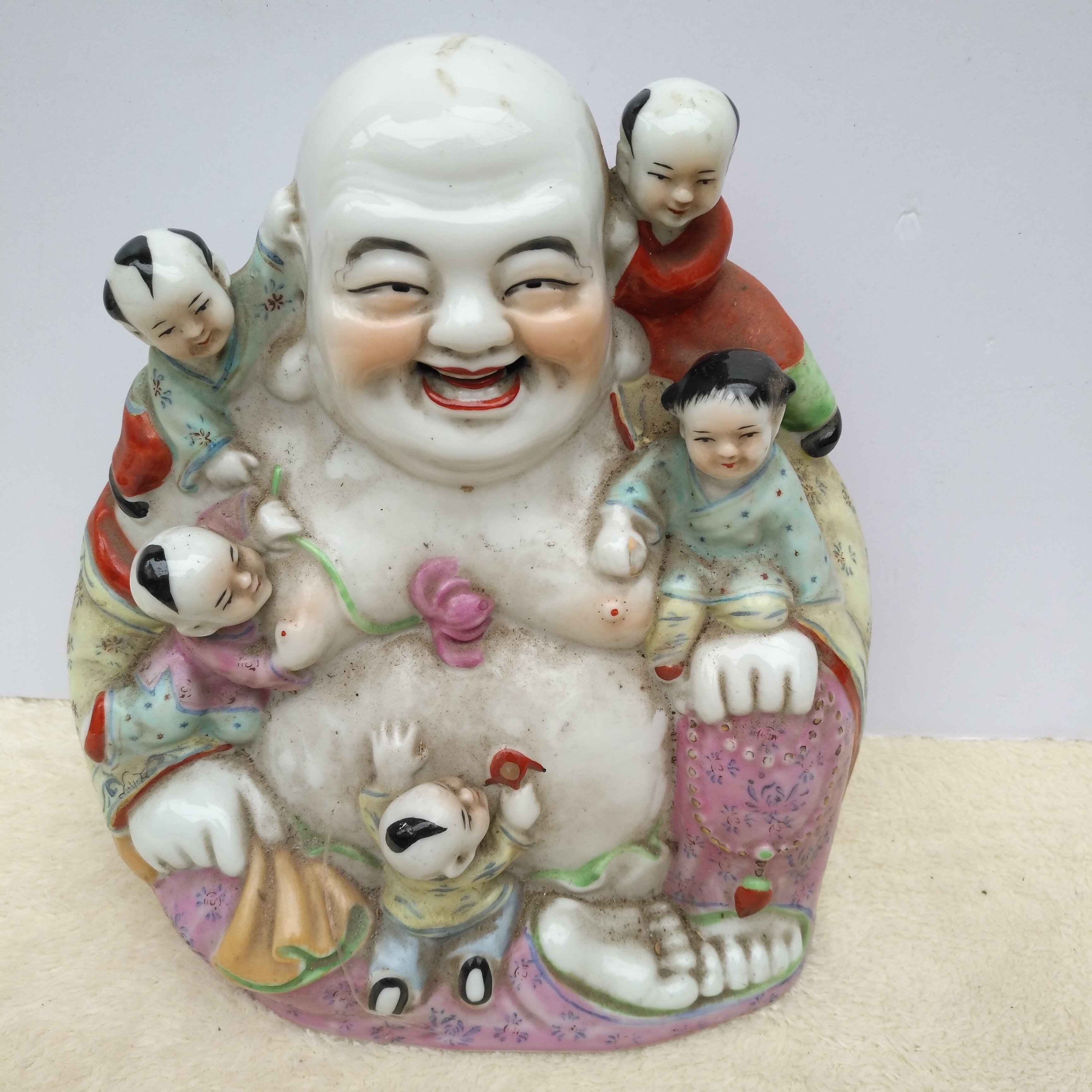 Famous five sons of Maitreya Buddha in the 1950s and 1960s can be collected as props