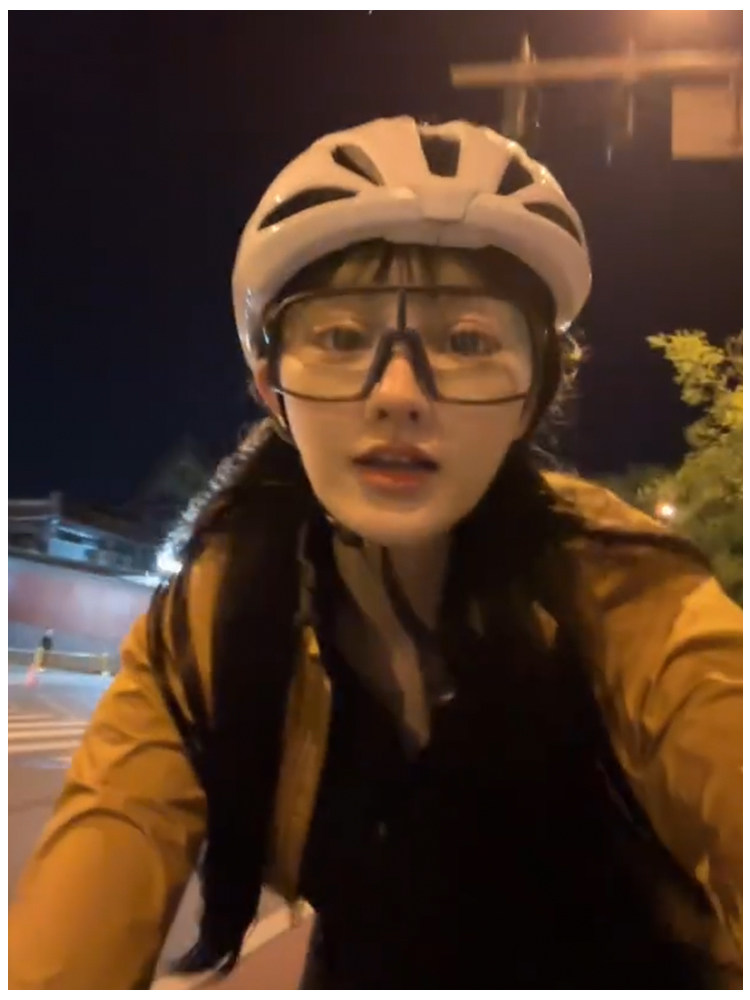 велоочки 全天候变色户外运动骑行眼镜夜骑墨镜女大框偏光防紫外线太阳眼镜 COOL