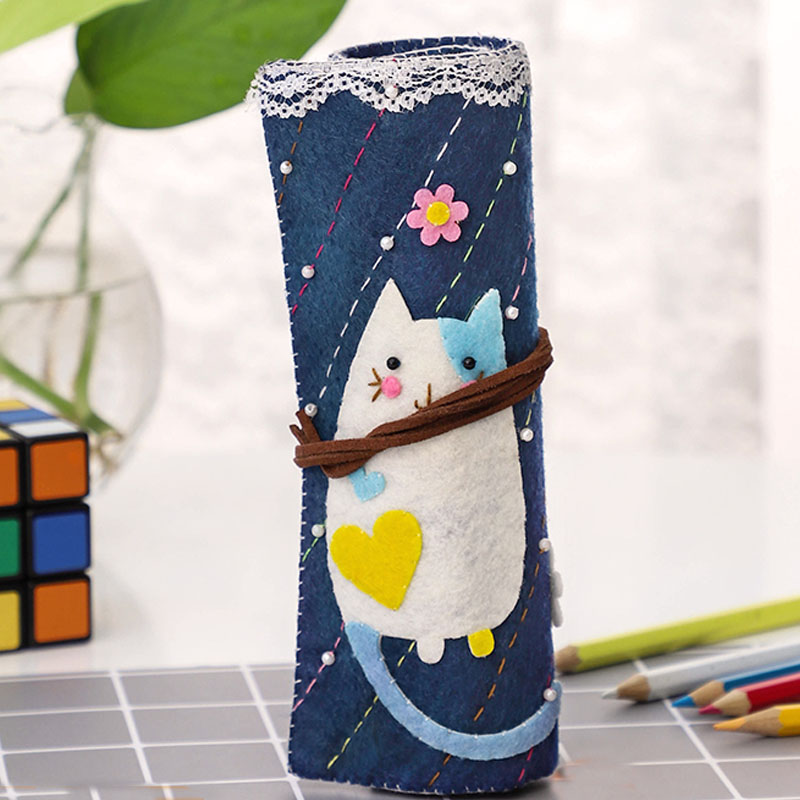 Kitten roll pen bag Stationery Children's non-woven DIY handmade toy material bag set Fabric free cutting