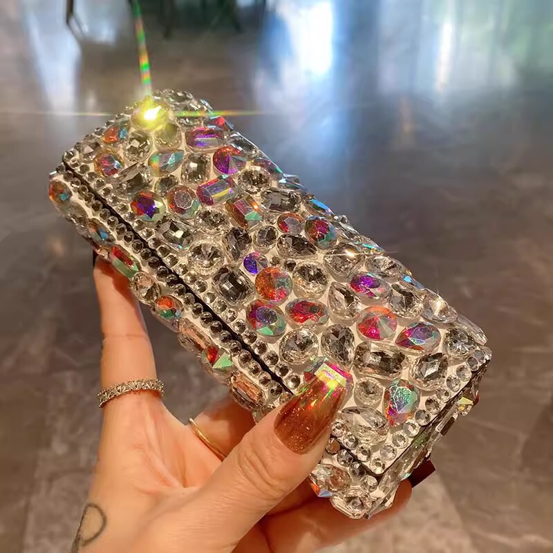 New Luxury Diamond-Encrusted Glasses Case, Portable Leather Glasses Storage Box, High-End Pressure-Resistant and Drop-Resistant Sunglasses Case