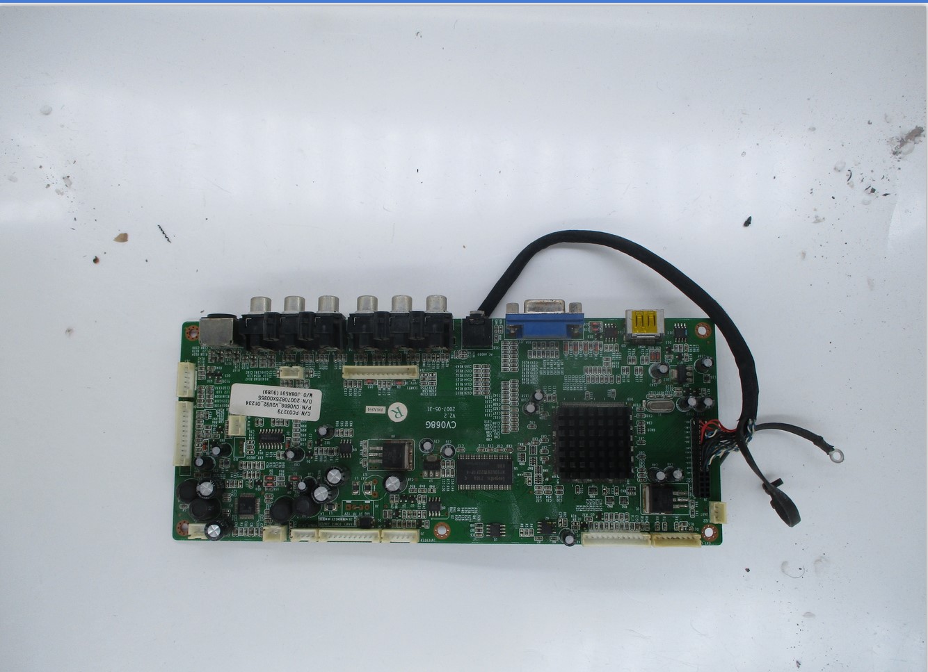 Demolition machine Tsinghua Tongfang LC-27B16 CV068G CV068G V2 2 matching screen V260B1-L01 Xinyang