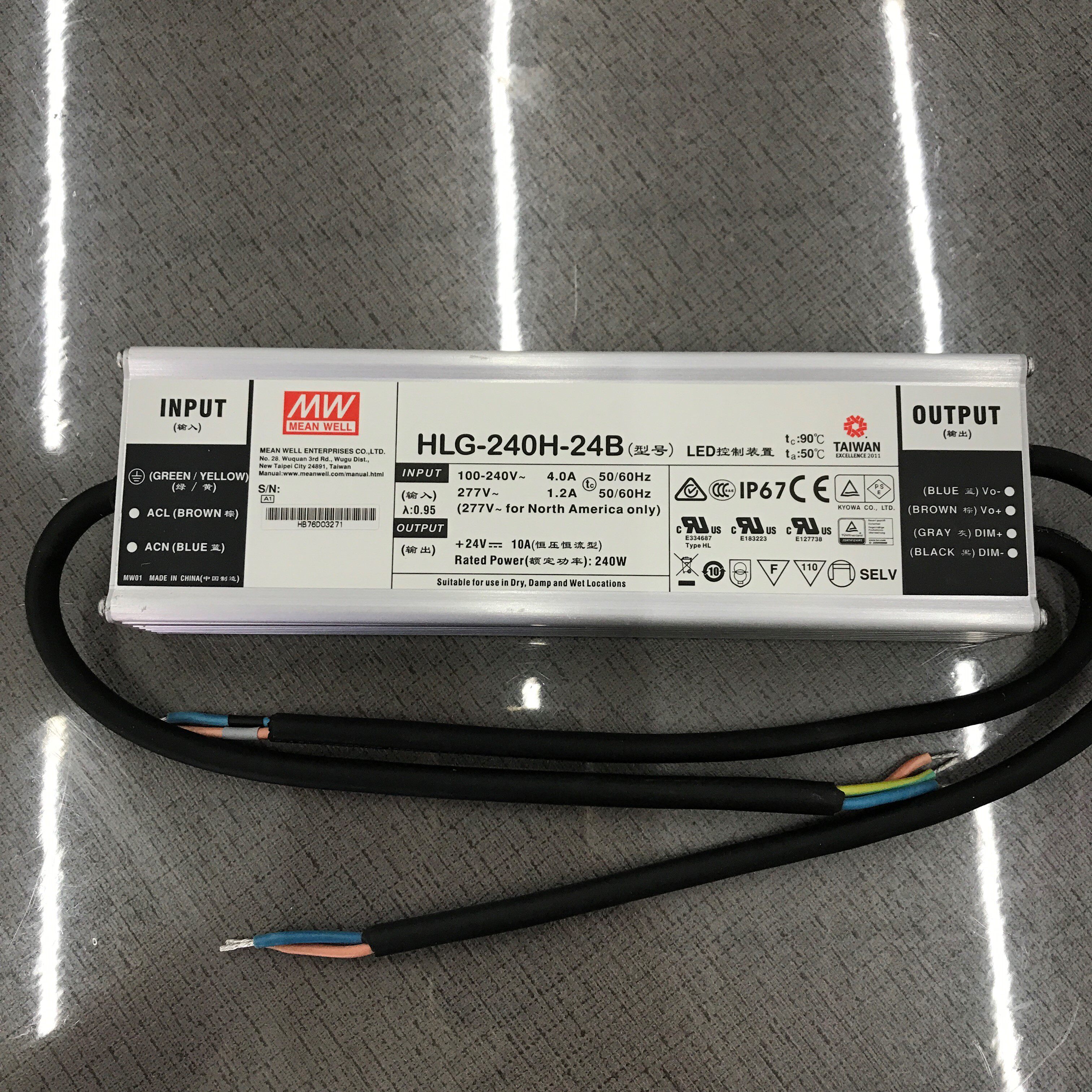 Taiwan Minwei MEAN WELL switching power supply HLG-240H-24B 240W 24V10A