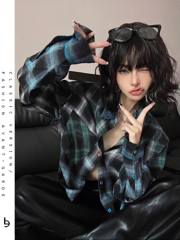 American-Style Sweet and Cool Gradient Color-Blocked Retro Blue Plaid Shirt Jacket for Women, Loose Design, Niche Long-Sleeve Shirt