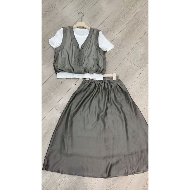 2026 Summer New Style Loose Plus-Size Trendy Youthful Short-Sleeve Skirt Two-Piece Set Fashionable Faux Two-Piece Outfit for Women