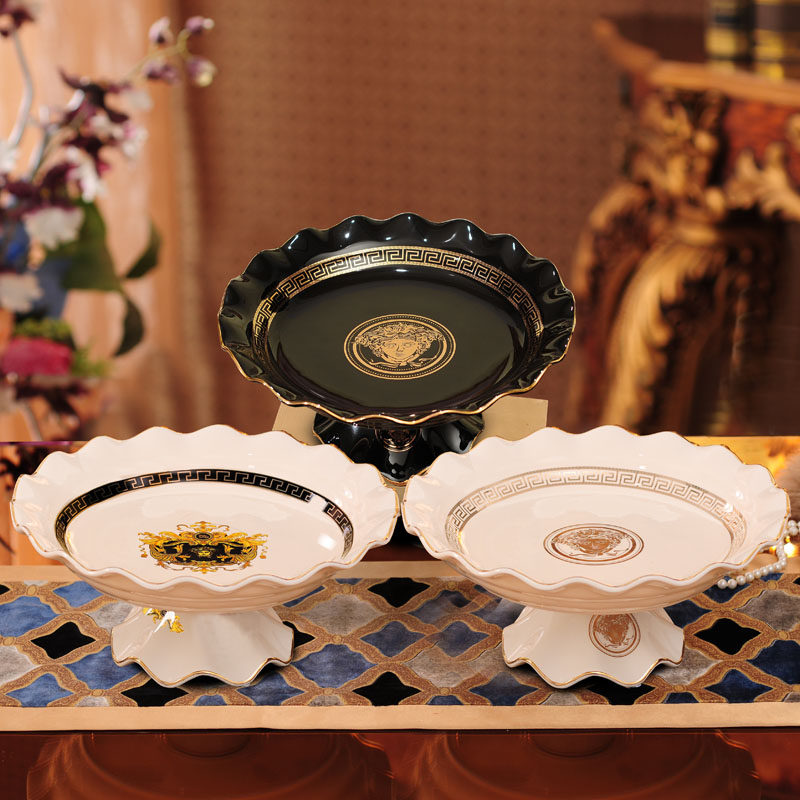 Ceramic fruit plate living room home light luxury coffee table Medusa decoration luxury high-end European-style home high-end gold painting