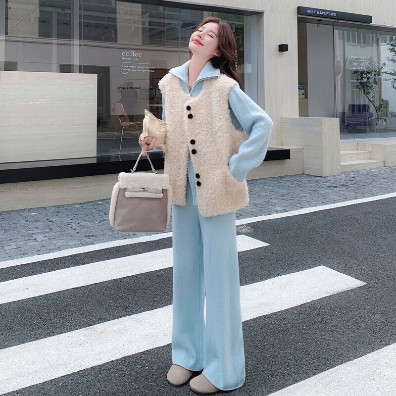 Very Pretty Baby Blue Sweater Set for Women 2026 Autumn and Winter New Korean Style Lamb Wool Vest Wide-Leg Pants Three-Piece Set Very Pretty Baby Blue Sweater Set for Women 2026 Autumn and Winter New Korean Style Lamb Wool Vest Wide-Leg Pants Three-Piece Set