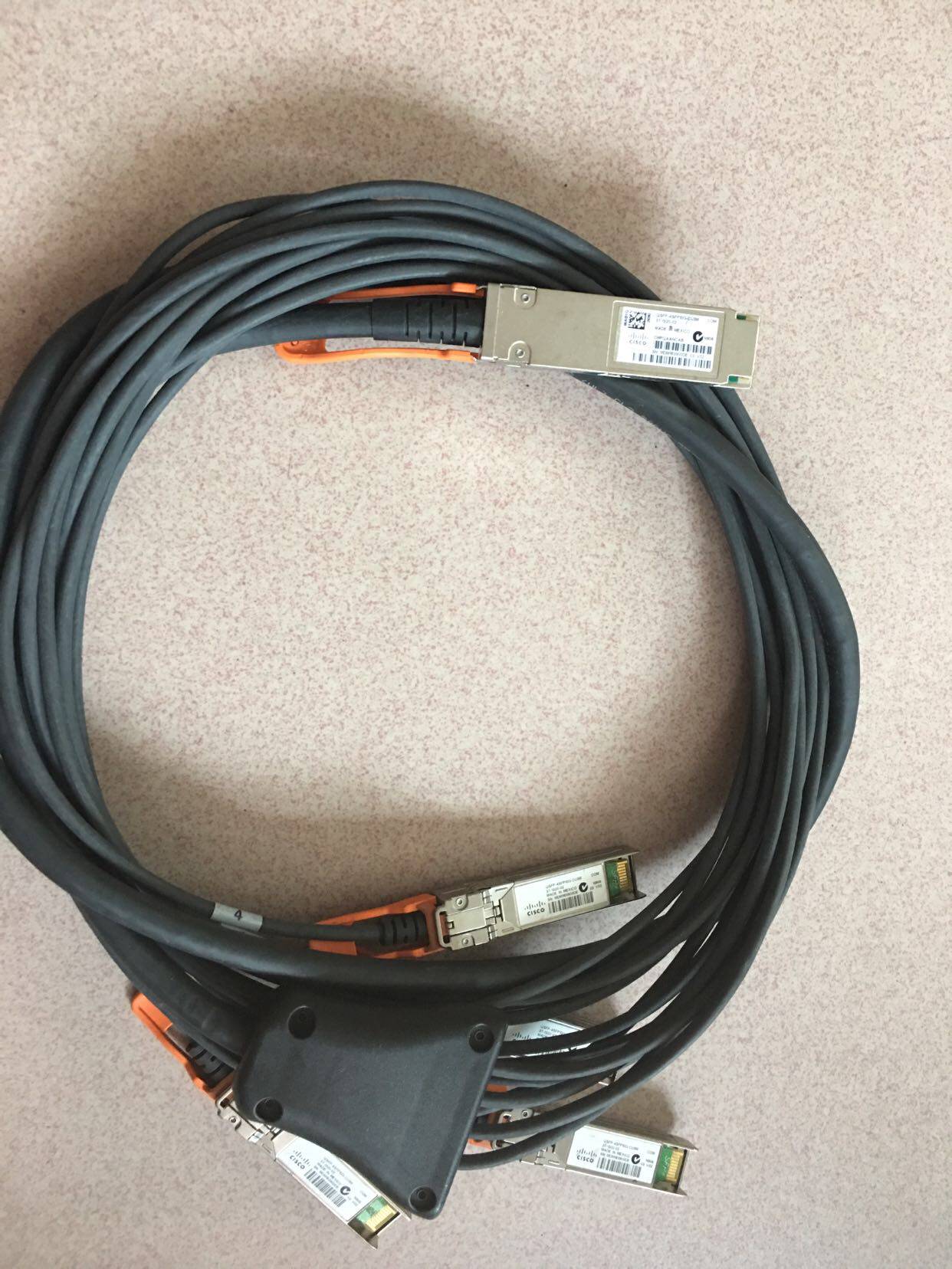 Cisco CISCO QSFP-4SFP10G- CU1M 3M5M 3M5M Original Loaded Spot