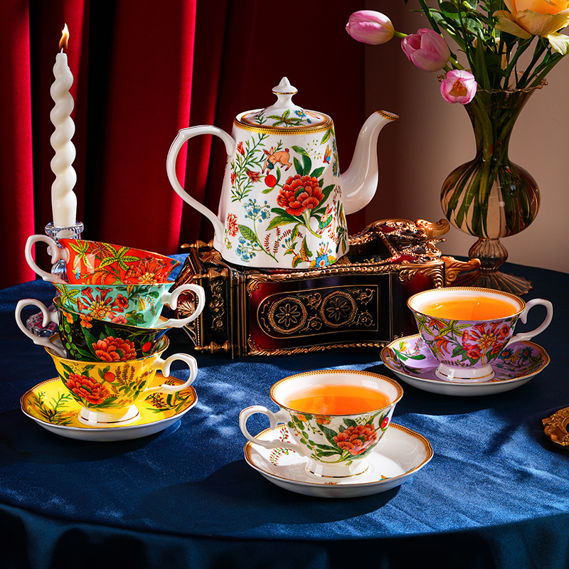 April Chapter Blanbunny's Tea Blanbunny Bone China Tea Set Gift English Afternoon Tea Cup and Saucer European Tea Cup