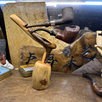 Handmade high-end hanging pipe rack Taihang Thuja tumor scar flower double-position card mouthpiece straight curved pipe display bracket seat