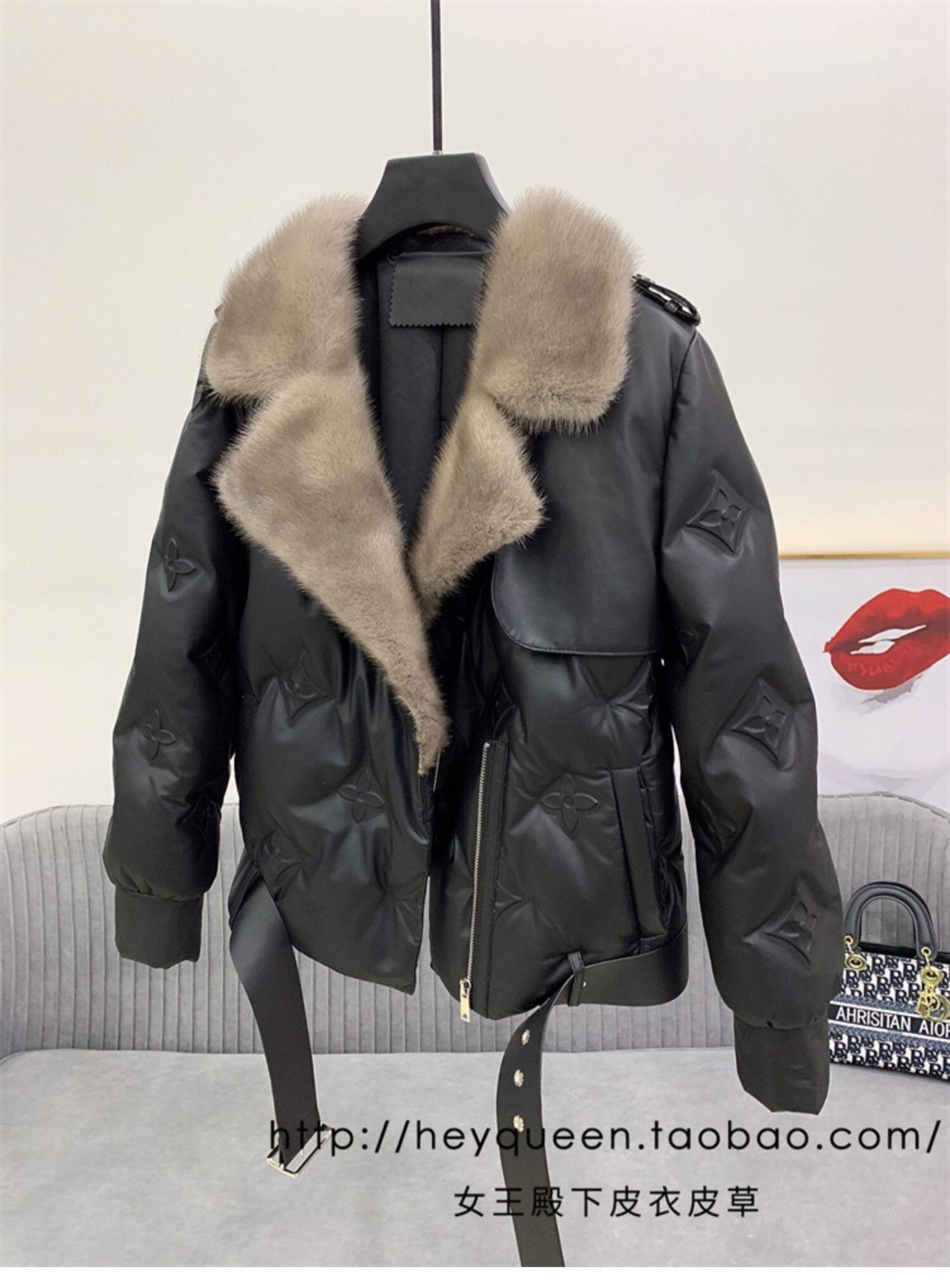 Кожаная куртка 2024年冬季新款真皮皮衣女短款羽绒外套加厚水貂毛领印花宽松显瘦