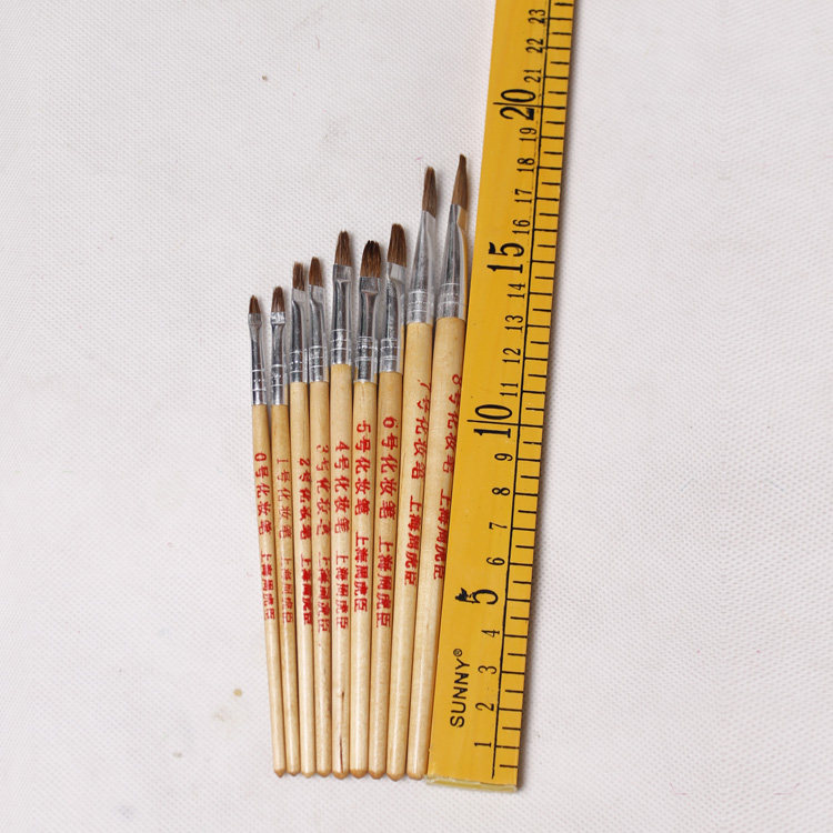 Opera dance hall makeup supplies eyebrow pencil Peking opera Hua Dan flower face eyebrow pencil wolf milli oil paint eyebrow pencil performance makeup supplies