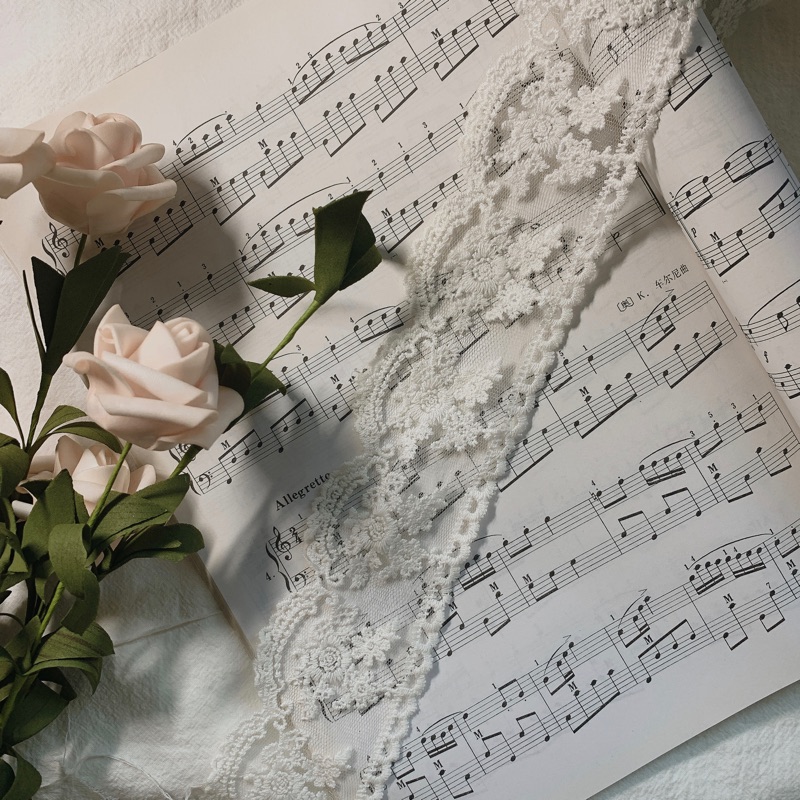 33et25amis ) Old book page of vintage collage material