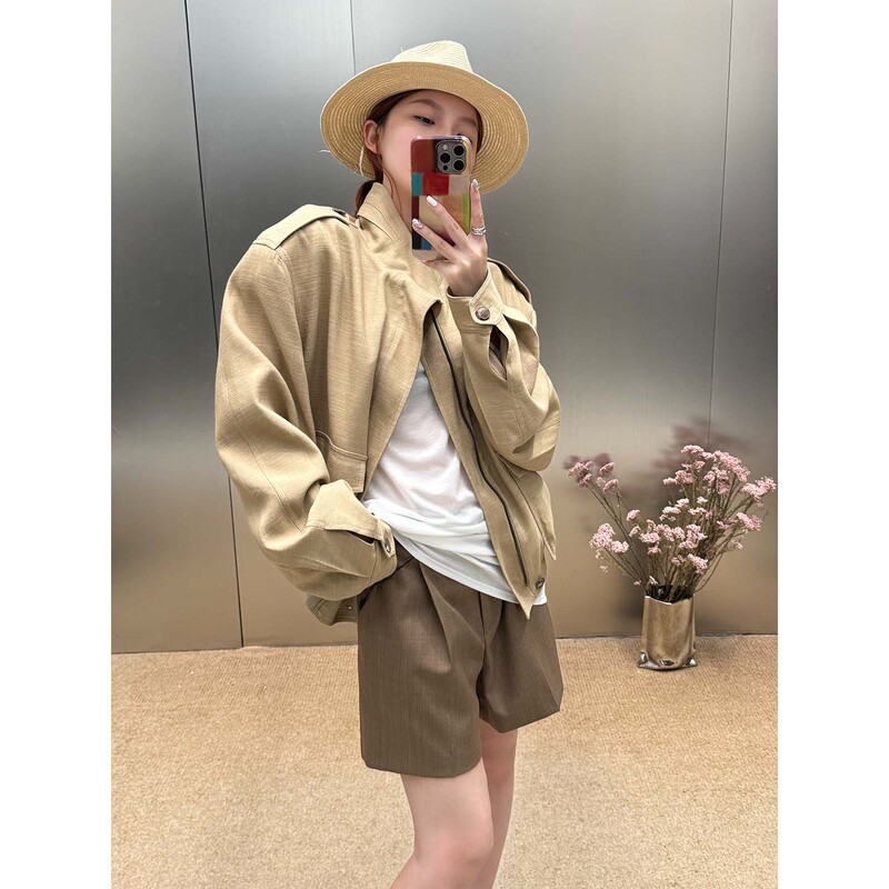 Recto Designer Brand 26Ps New Rayon Hunting Pullover Jacket for Women, and It Is Suitable for All Seasons
