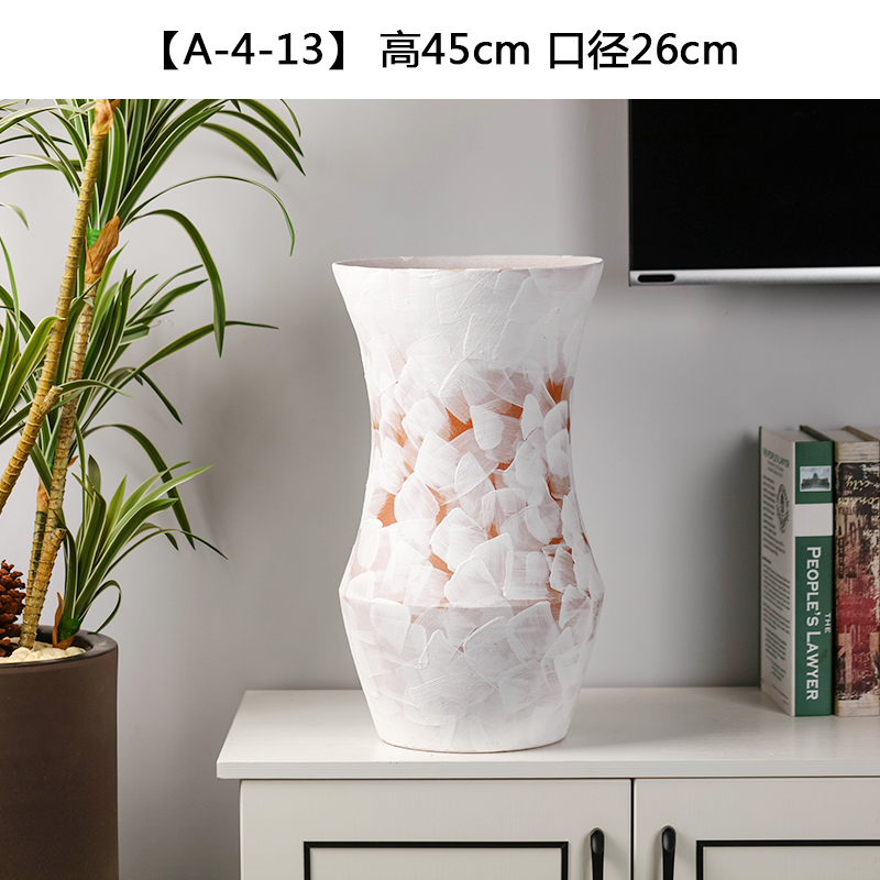 Contracted into dry vase of jingdezhen ceramics trumpet furnishing articles northern wind restoring ancient ways is the sitting room the desktop home decoration