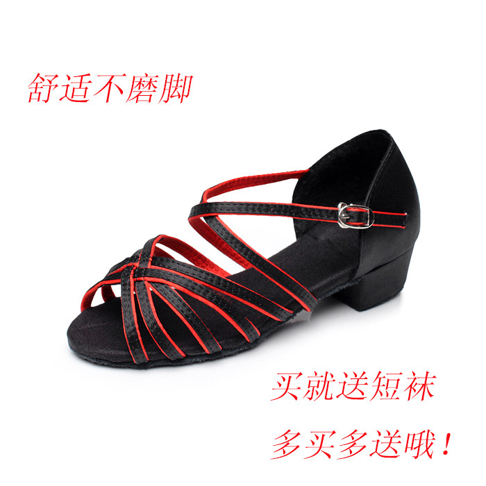 New Girls New Five with red side Phnom Penh Latin Dance Shoe sole wearing with Friendship Square Dance Shoe Four Seasons