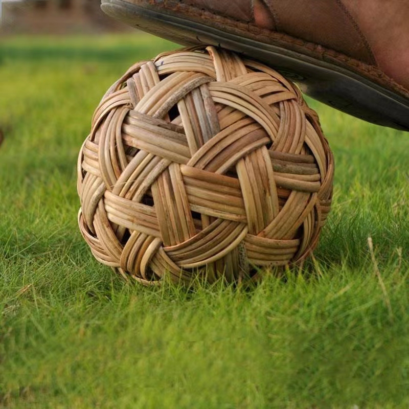 Hand Woven Vines Covy Ball Ancient Football Overnight Hanfu Shooting 15cm Natural vines Bamboo Raft Myanmar Football-Taobao