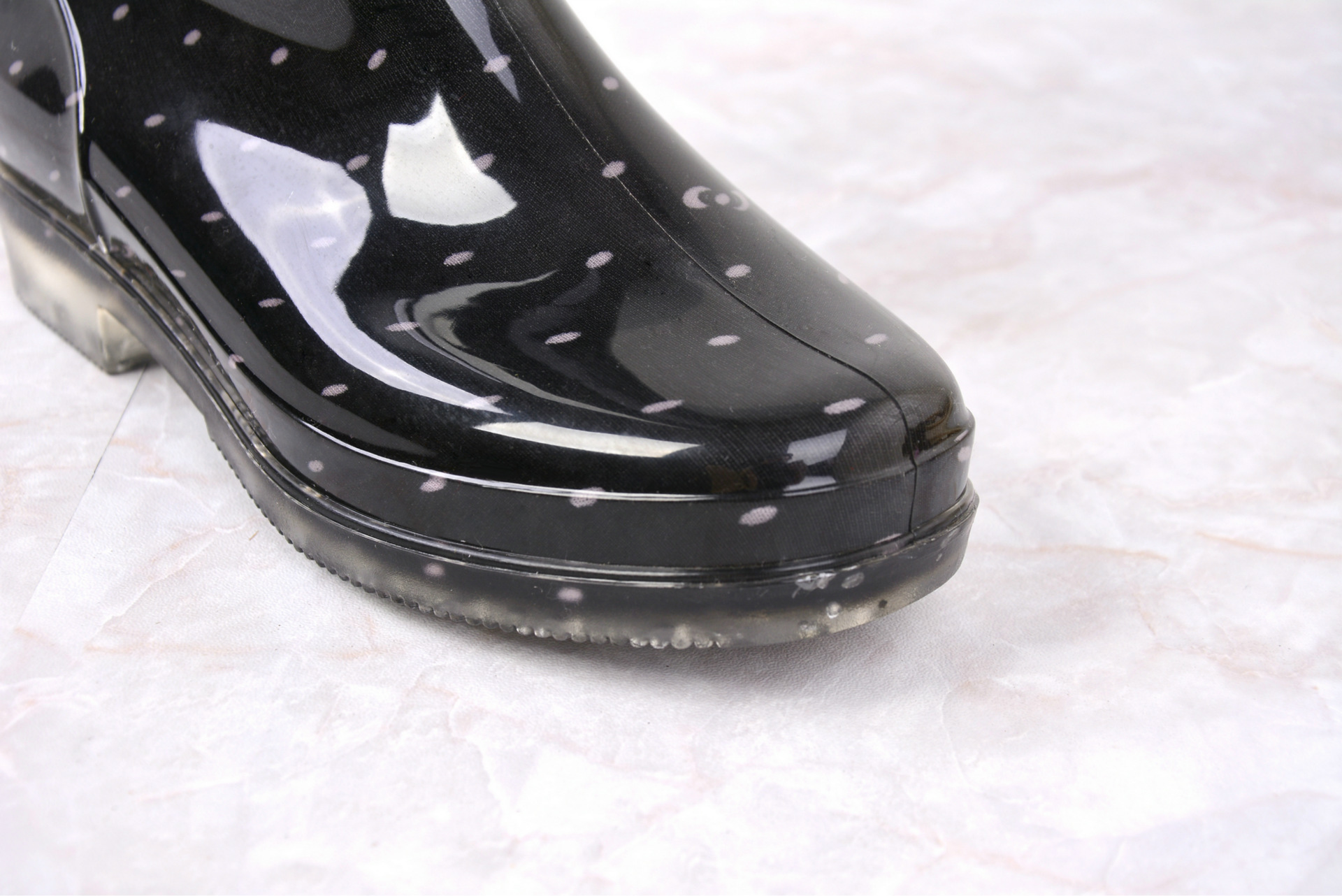 Sức khỏe 329 pha lê ống cao của phụ nữ đi mưa thời trang điểm sóng cao để giúp người lớn đi mưa đi giày trượt nước giày chống nước đi phượt