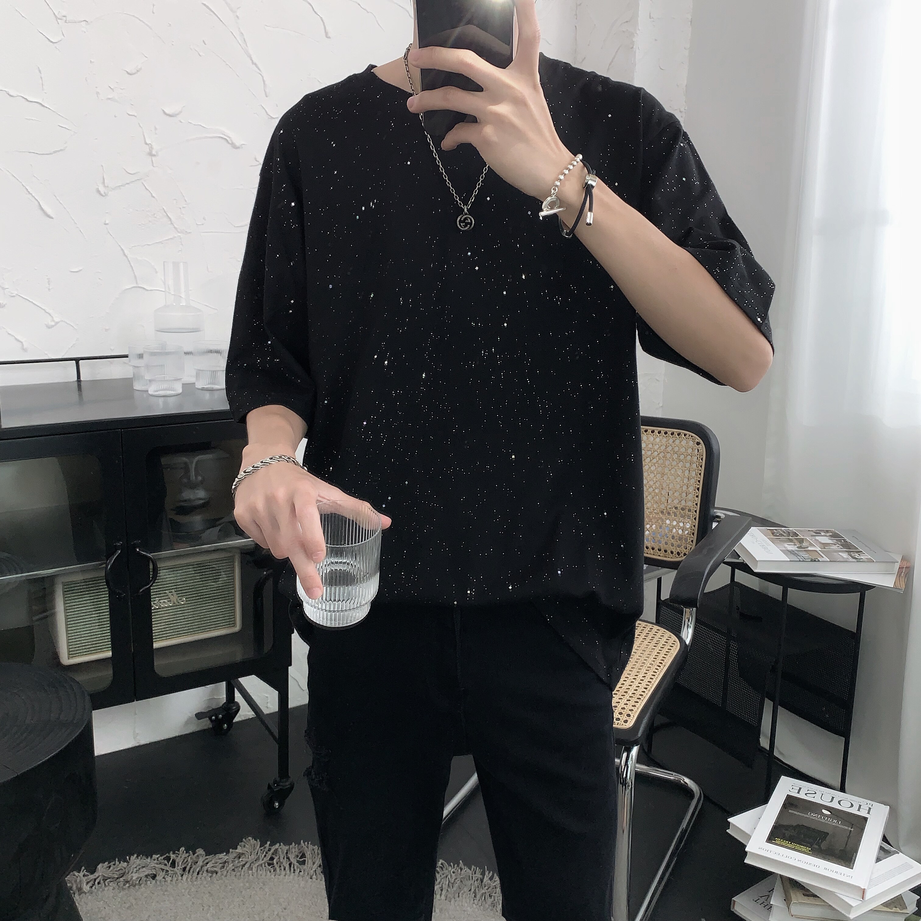 2021 summer shiny bright short-sleeved t-shirt men loose Korean style fashion Hong Kong style hip-hop brand black t-shirt