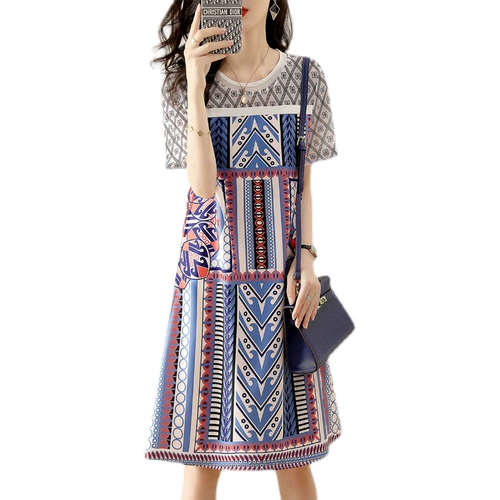 Модное летнее шелковое платье