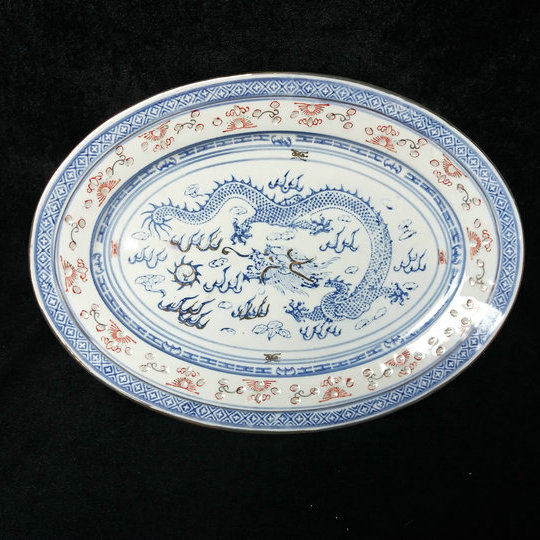 Bag Old Jingdezhen 567 Cultural Revolution Old factory Porcelain Green Flowers Lingo Dragon Core Plus Color Sketching 12-inch Elliptical Fish Dish