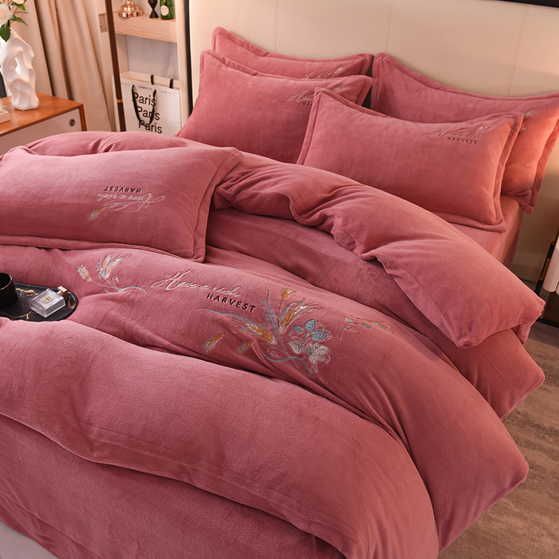 Solid color milk velvet four-piece winter plus velvet ruffled sheets thickened embroidered quilt cover baby velvet three-piece set