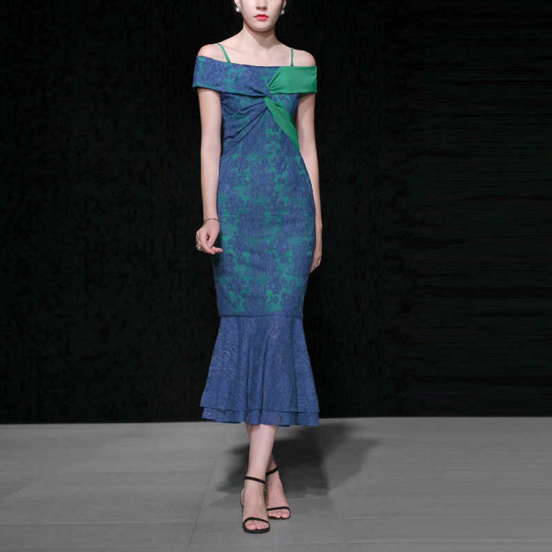 2017夏季新款潮女装欧美时尚撞色拼接一字肩收腰显瘦连衣裙