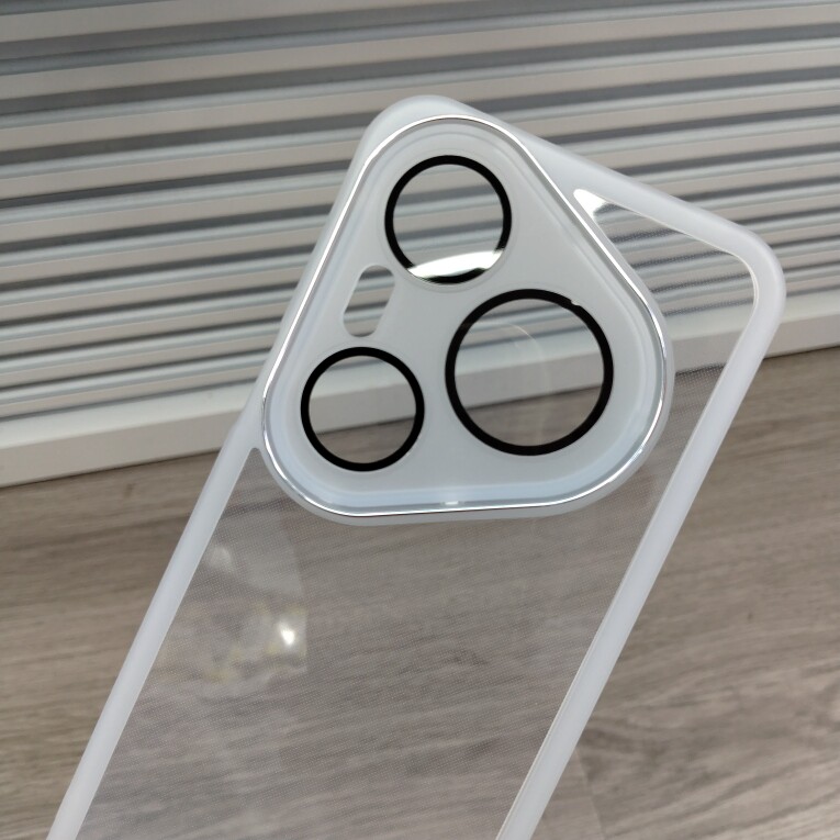 壳配爱君数码店的LOGO