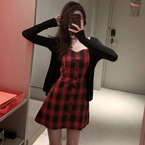  Gao Leng Yujie chic summer French girly temperament red and black plaid suspender dress thin ins college style