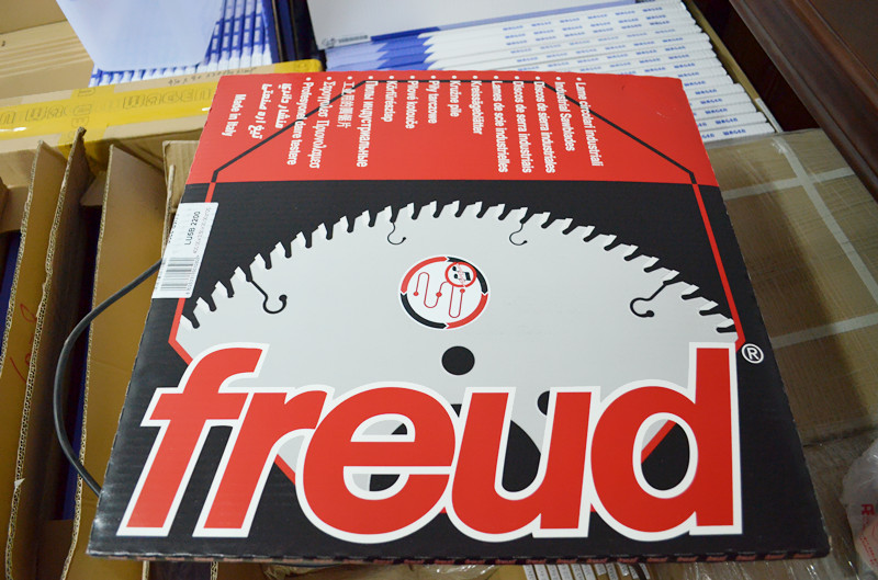 Imported saw blade Rui invincible saw blade 450*120T aluminum plastic door and window accessories cutting aluminum cutting plastic saw blade factory direct supply