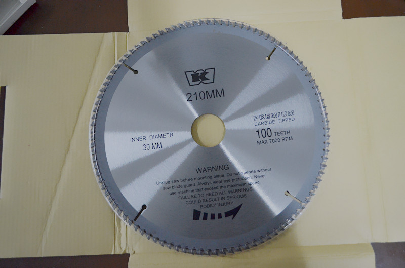 Saw blade 210*2 8*30*100T special aluminum-plastic saw blade door and window equipment factory direct supply