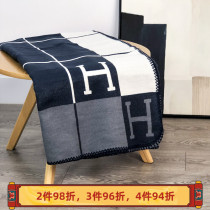 H letter geometric knitted blanket modern simple soft furnishing sofa with blanket and towel single lunch break blanket shawl cover