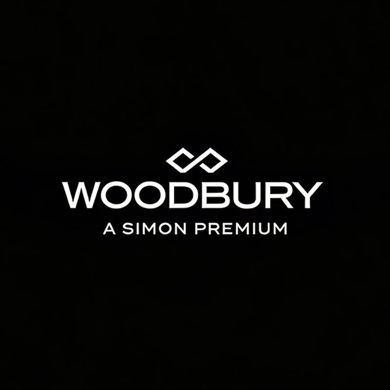 US Woodbury伍德伯里折扣商店的LOGO