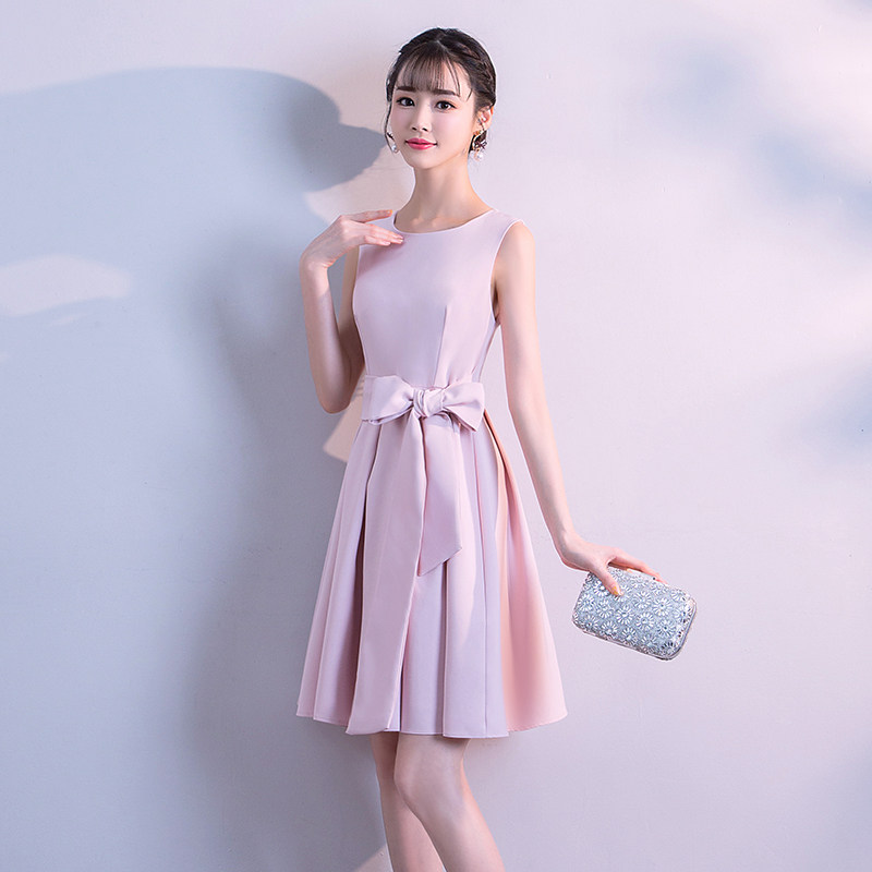 粉色晚礼服女新款2025春夏:名媛气质与轻奢感的完美融合-婚纱礼服定制-淘宝百科网