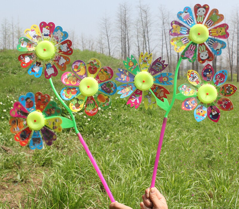 Outdoor Plastic Windmill Children Toys Three Sunflower Diy Handmade Cartoon Windmill Decoration Model Gifts