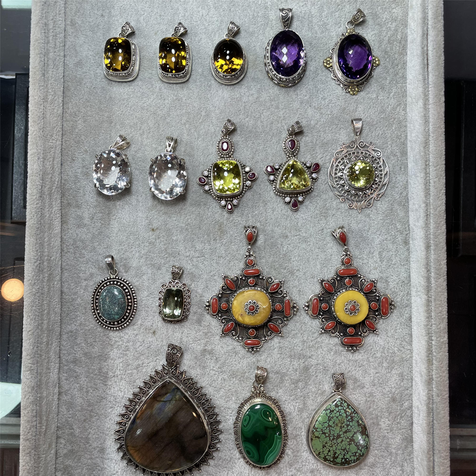 Nepal pure hand - made 925 silver inlaid natural color treasure - inlaid Natural Color Pearl