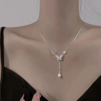 Bowknot Necklace with High-End Design, Clavicle Chain, 2025 New Style, Women's Light Luxury Niche Pearl Choker ins