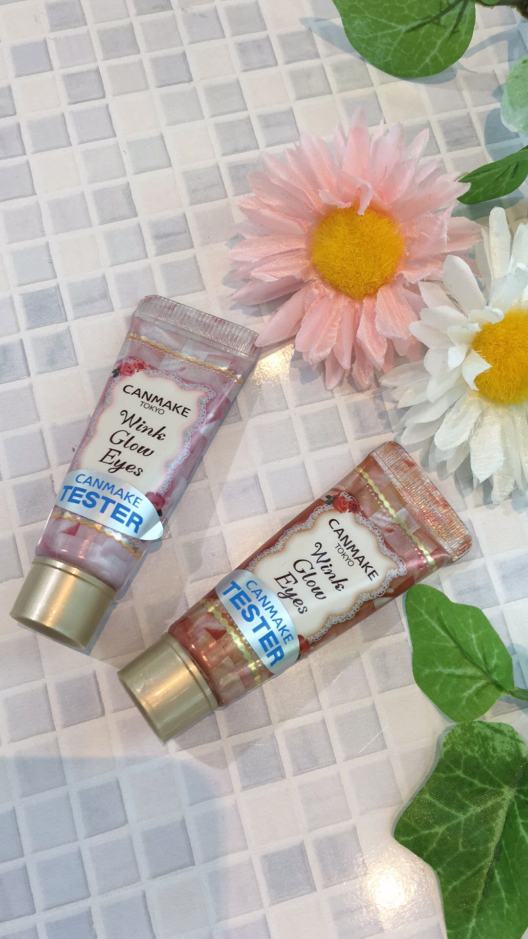 Trang điểm Xinchun Jingtian Mua One Get One Free Lip Lip Che khuyết điểm Trang điểm mắt Bộ giao hàng lớn - Bộ trang điểm bộ trang điểm cá nhân