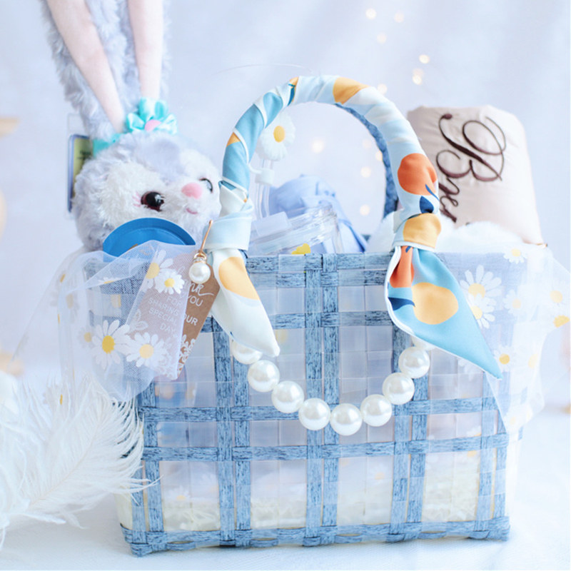 ins bridesmaids bridesmaid gift boxes accompanied by hand women woven hand gifts basket knots wedding practical sister group back to the high end-Taobao