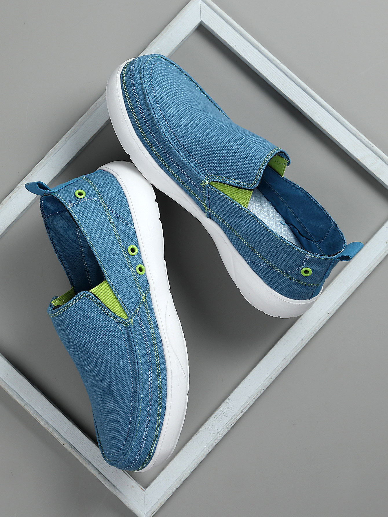 Men's Breathable Lightweight Canvas Slip-on Walking Shoes_voghion.com