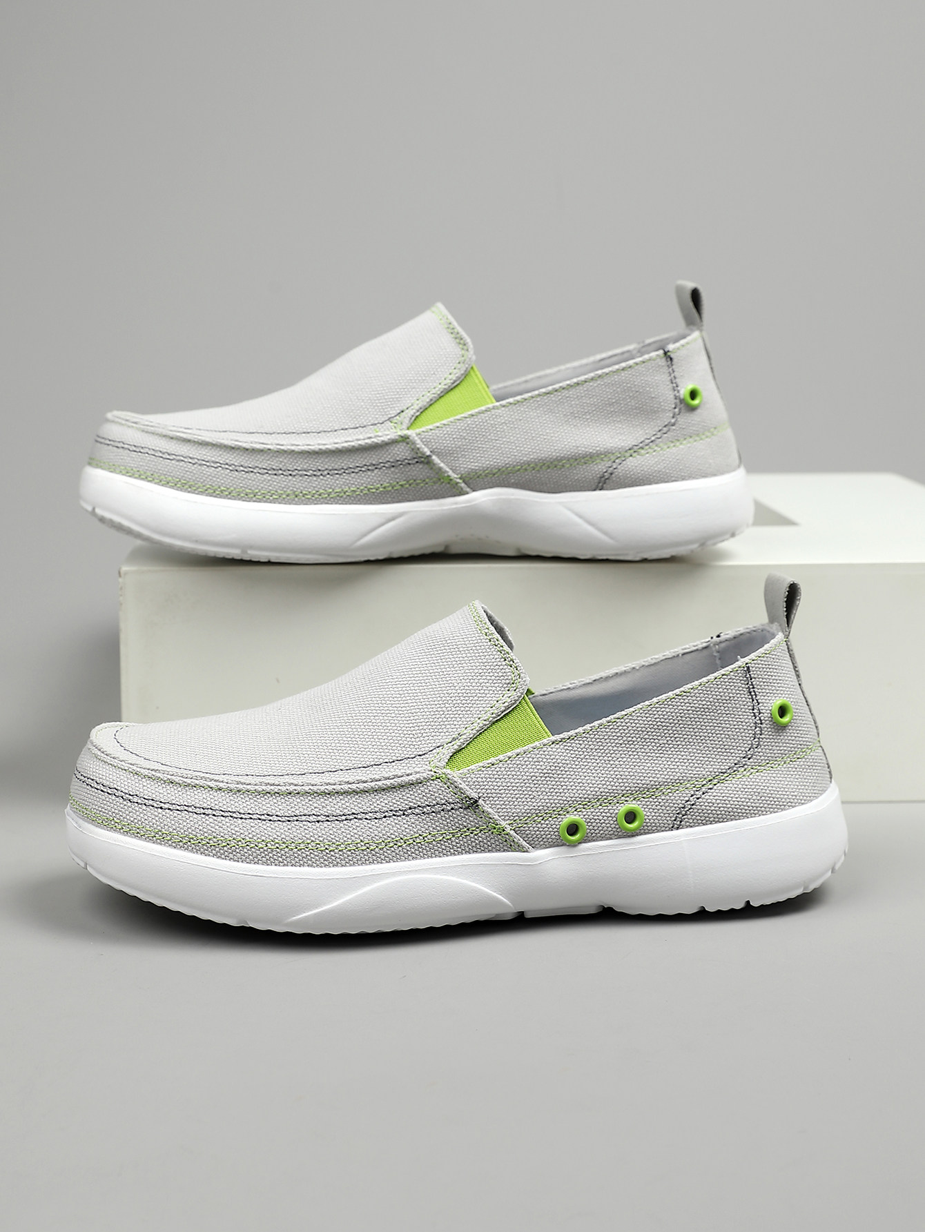 Men's Breathable Lightweight Canvas Slip-on Walking Shoes_voghion.com