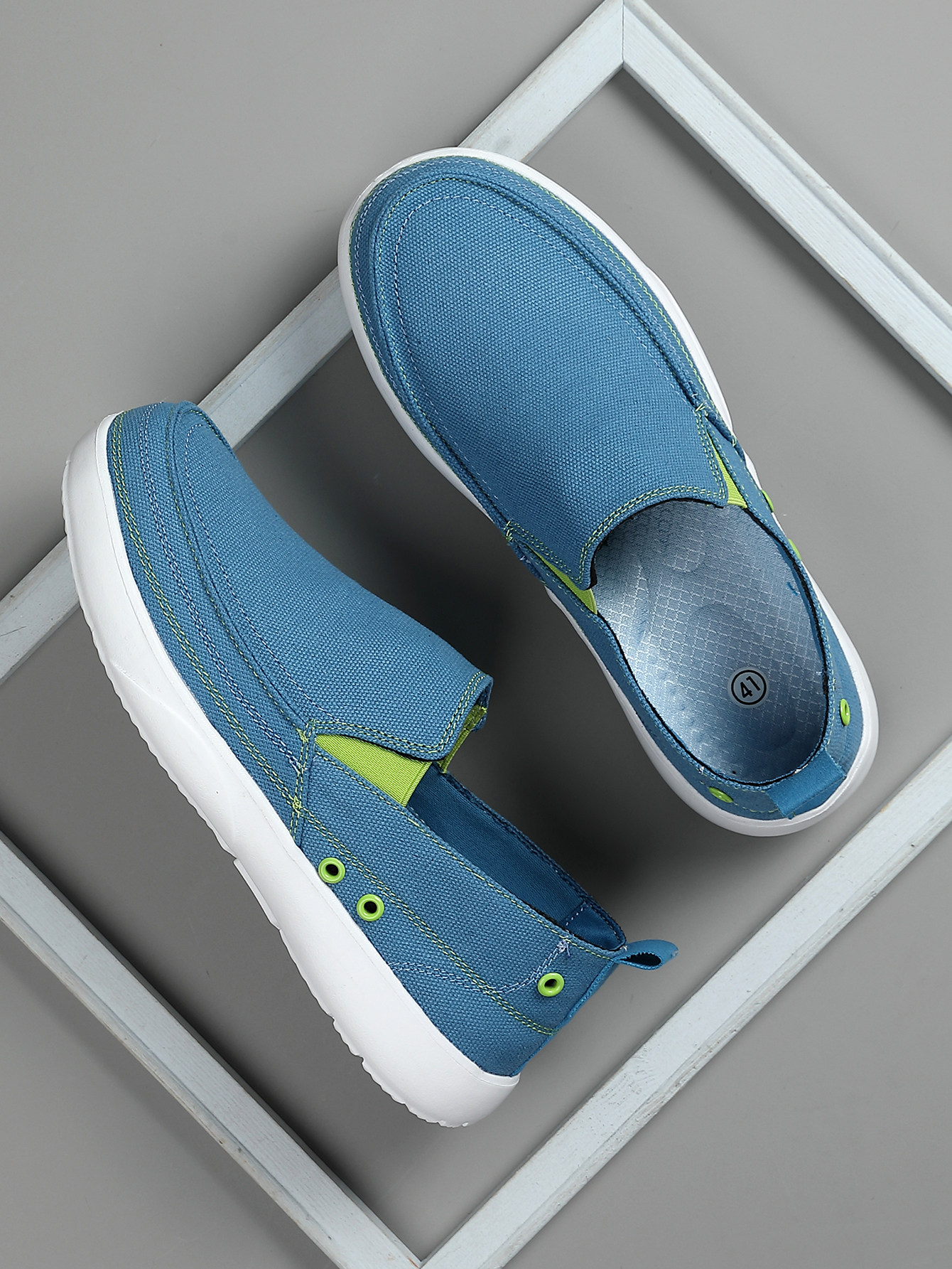 Men's Breathable Lightweight Canvas Slip-on Walking Shoes_voghion.com