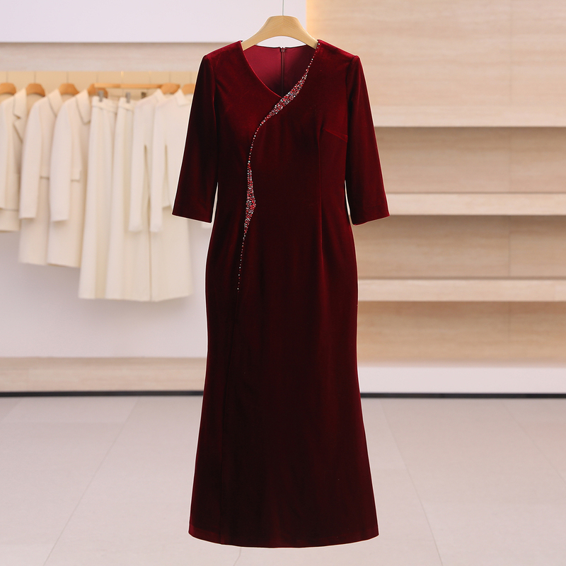 Counter 3380【Dilaili】Formal Slim Velvet Dress Brand Clearance Winter Women's Clothing 2026 New Model Counter 3380【Dilaili】Formal Slim Velvet Dress Brand Clearance Winter Women's Clothing 2026 New Model