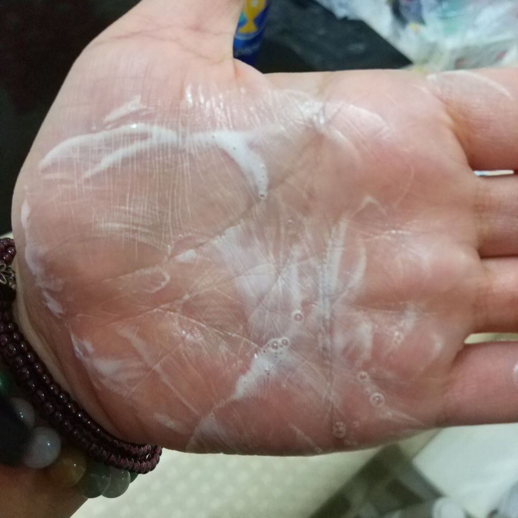 自然堂男士红泥抗痘洁面膏