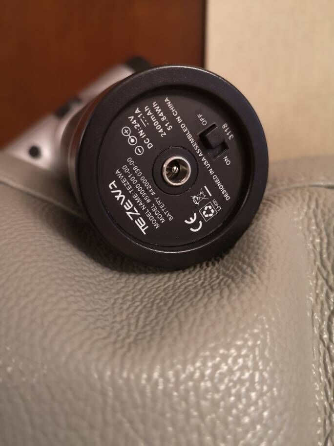 Hyperice hypervolt muscle fascia relaxation massage gun #53000001-00 24V1A charger