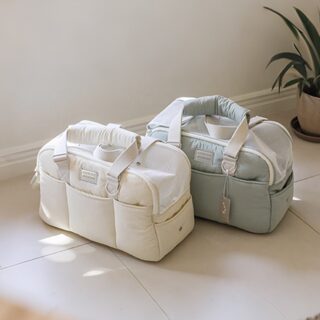 Dog Bag, Portable for Going Out, Warm in Autumn and Winter, Cat Bag, Breathable, Portable Pet Backpack, Large Capacity Cat Shoulder Bag