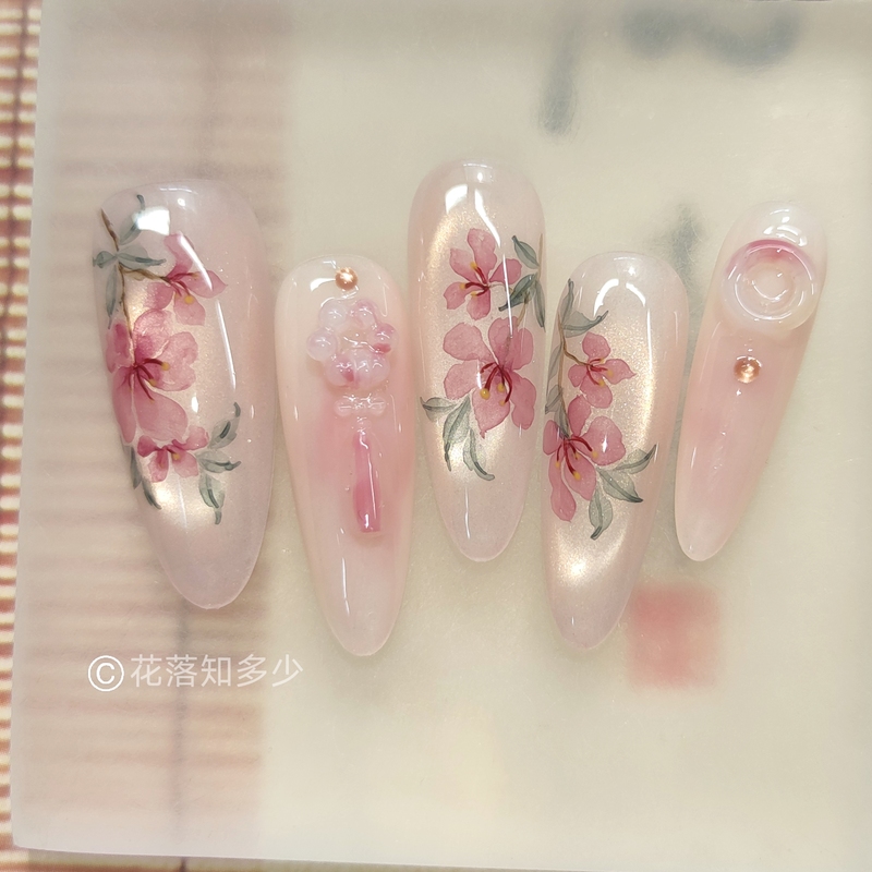 【Light Dance】Original Wearable Nail Art with Watercolor Hand-Painting, New Chinese Style, National Style, Gradient Cat Eye Effect, Enhances Complexion, High-End 【Light Dance】Original Wearable Nail Art with Watercolor Hand-Painting, New Chinese Style, National Style, Gradient Cat Eye Effect, Enhances Complexion, High-End
